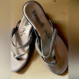 Toscanla Silver Women's Sandals